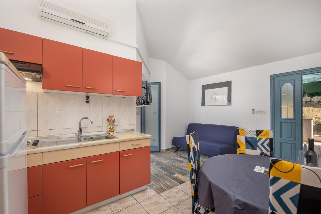 Apartment Sandra Supetarska Draga Exterior photo